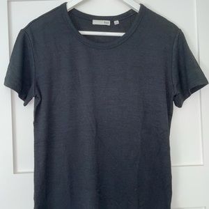 Wilfred free black shirt